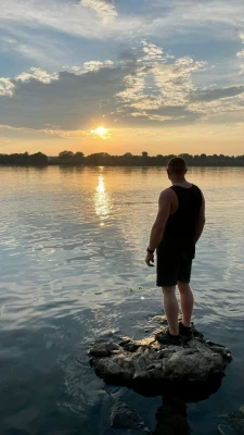 Объявление Валентин