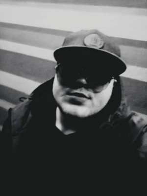 Анкета Милан