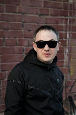 Объявление Платон